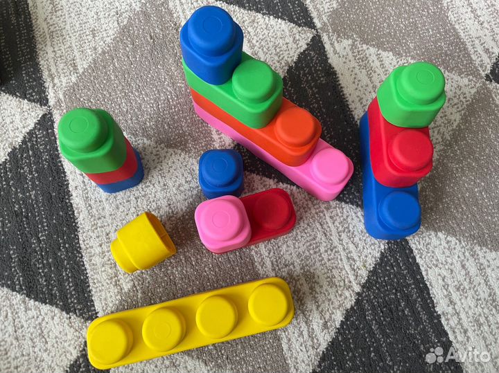 Развивающие игрушки