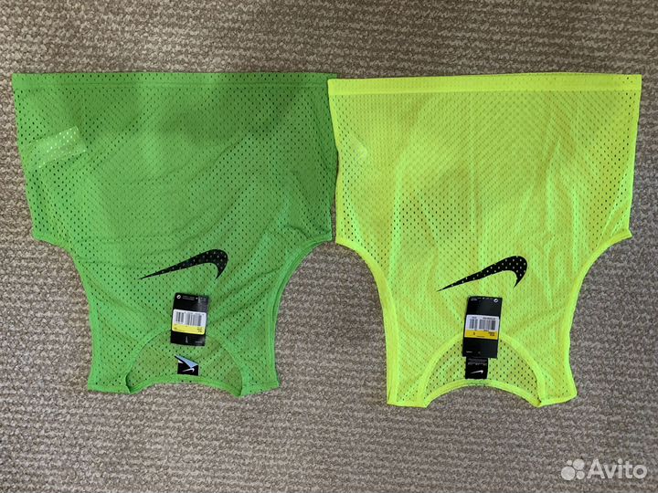 Манишки футбольные