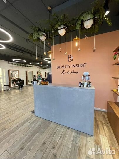 Стойка ресепшн в стиле лофт, мебель для салона кра