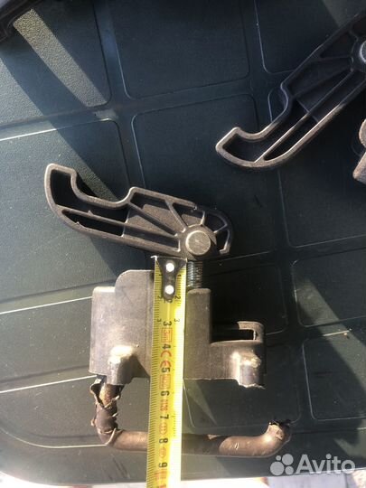 Крепления для бокса к релингам