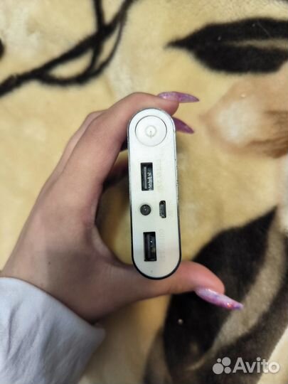 Повербанк pineng 10000 mAh