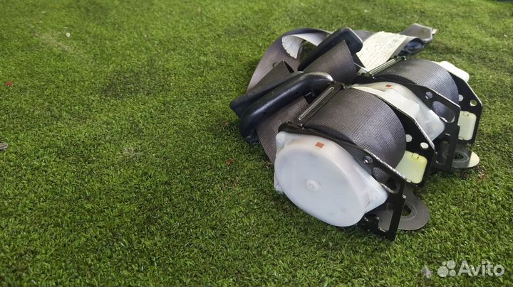 Ремни безопасности комплект задние Toyota Vista