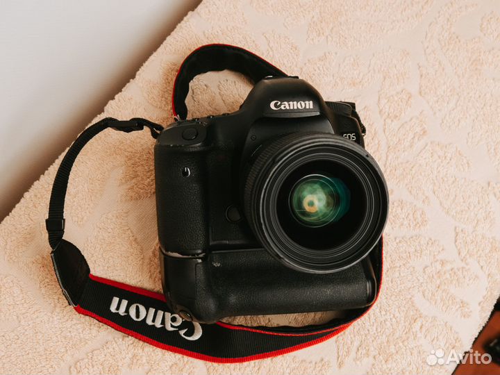 Батарейная ручка Canon BG-E11 для Canon 5d Mark 3