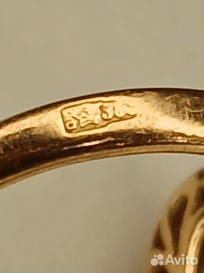 Золотое кольцо 583 пробы
