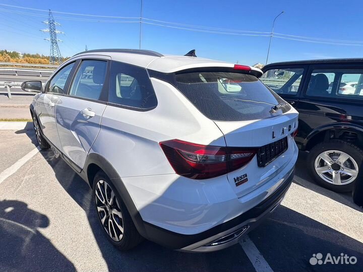 LADA Vesta Cross 1.8 CVT, 2024