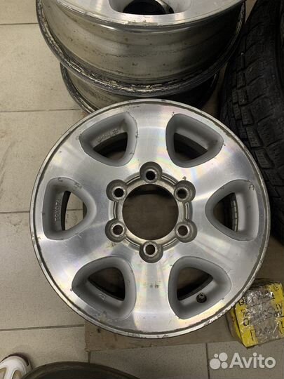 Литые диски r15 6 139.7