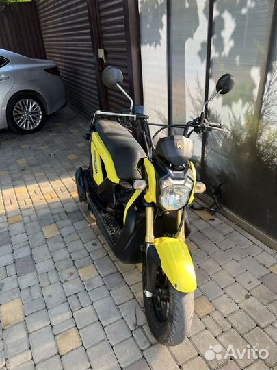 Honda zoomer x
