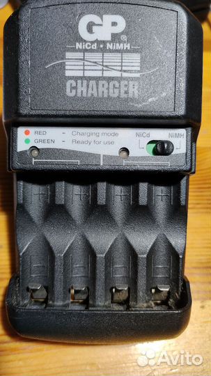 Зарядное устройство GP Charger