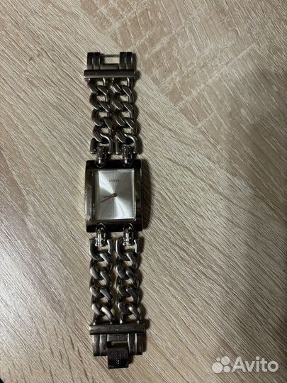 Часы guess женские