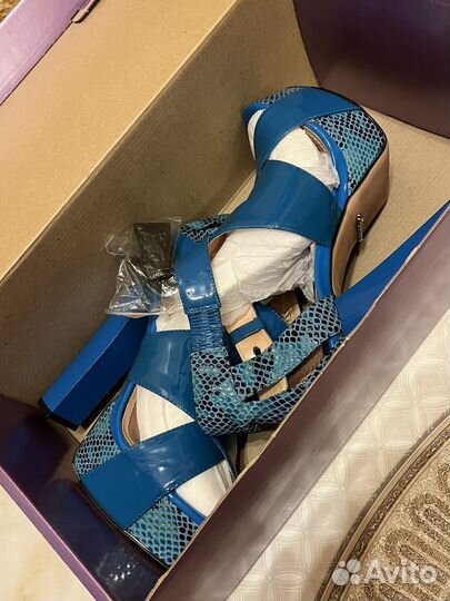 Босоножки натуральная кожа