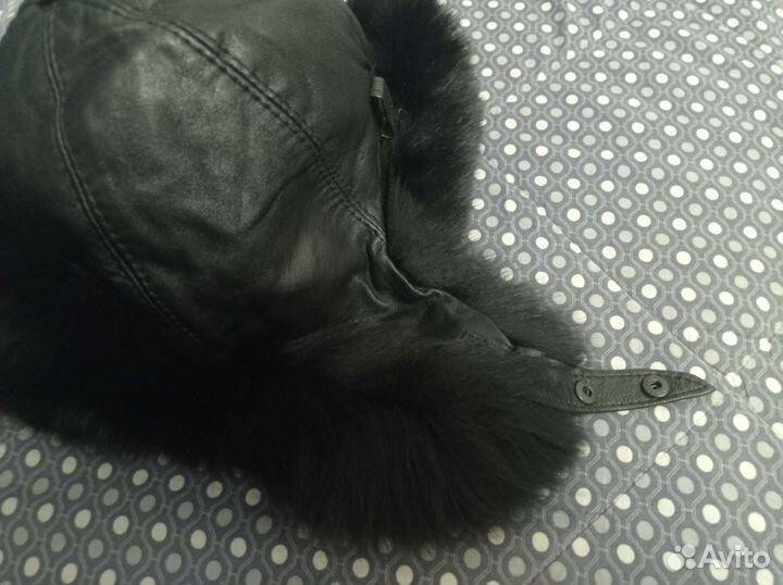 Шапка кожаная