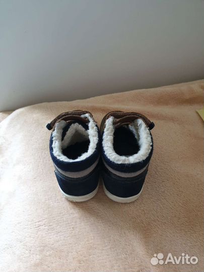 Ботинки демисезонные для мальчика 22 размер