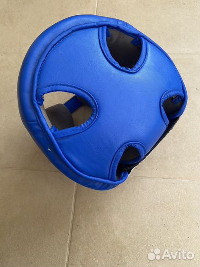 Боксерский шлем