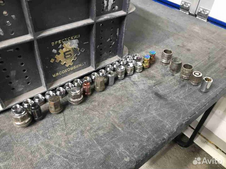 Гайка колесная Honda Civic