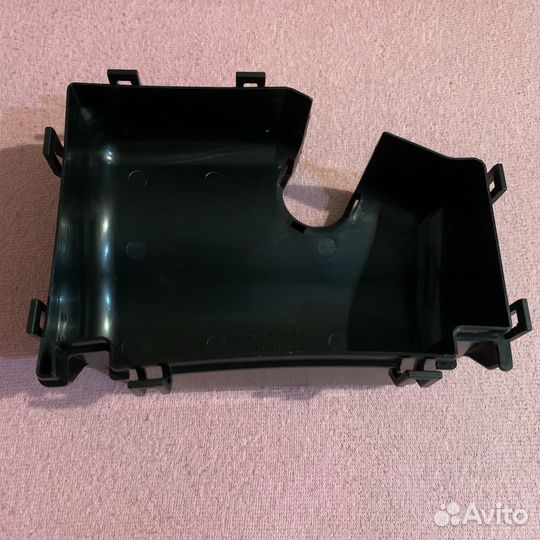 Корпус блока предохранителей Rio 3, Solaris крышка