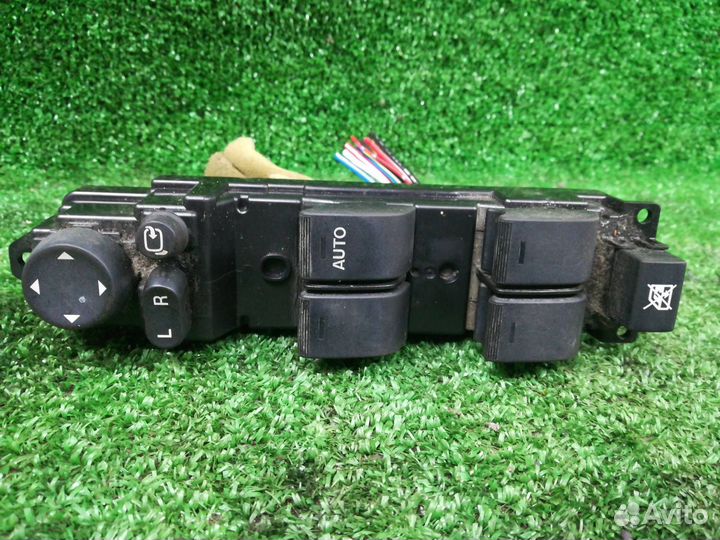 Блок управления стеклоподъемниками Mazda 6 2 G33C6