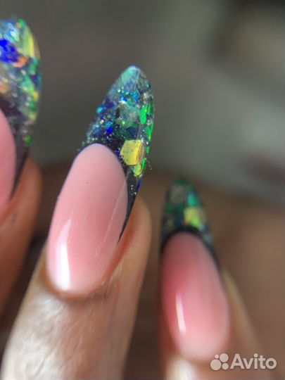 Мастер маникюра