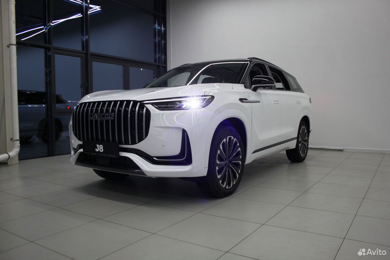 JAECOO J8 2.0 AMT, 2025