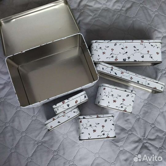 Коробка Икеа жестяная