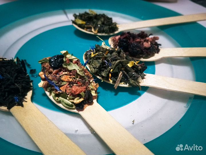 Чайная ложка с чаем