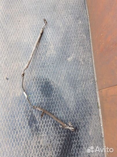 Трубка Гура напорный Рено Логан 8клап