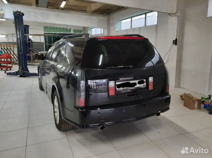 В разборе Cadillac SRX I GMT265 (2003-2010)