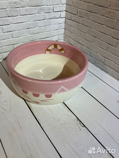 Керамическая миска для кошки
