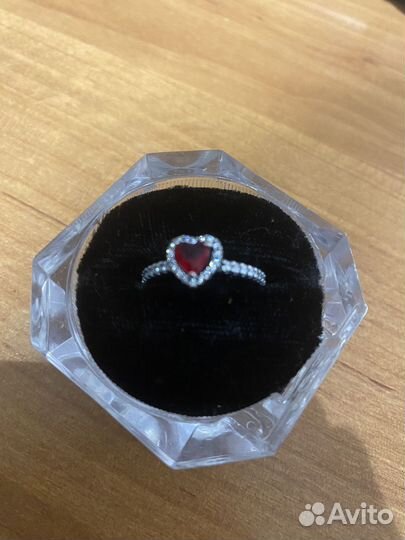 Серебряное кольцо pandora