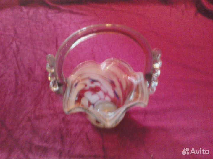 Вазочка-корзиночка из гутного стекла. Винтаж. СССР