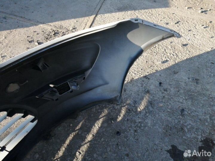 Бампер передний Mitsubishi Colt Z21