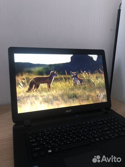 Ноутбук Acer Aspire ES1-732 17.3