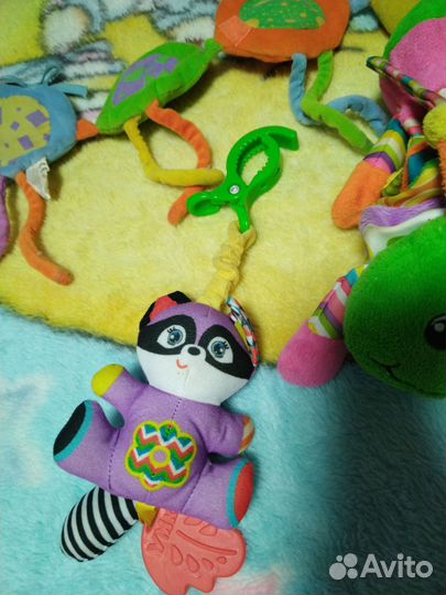 Развивающие игрушки пакетом