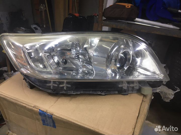 Фара правая rav 4