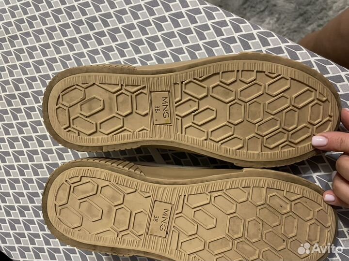 Кроссовки кеды