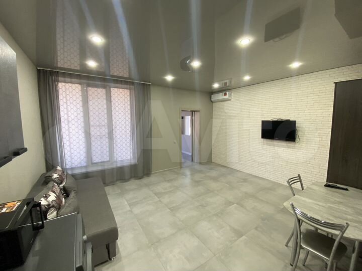 2-к. квартира, 50 м², 1/2 эт.