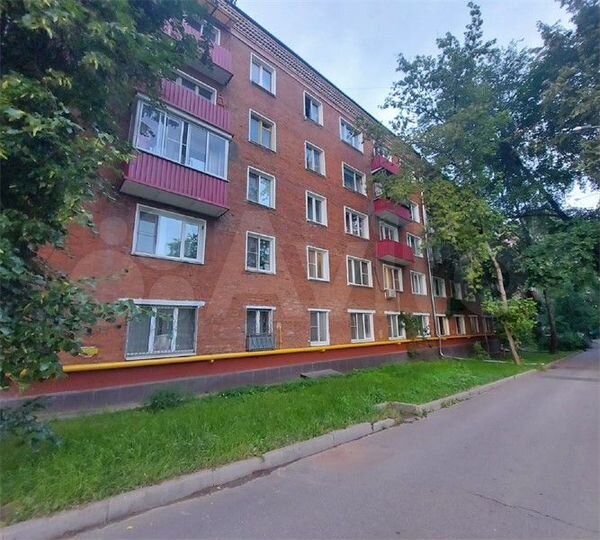 Комната 14,5 м² в 4-к., 4/5 эт.