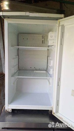 Холодильник бу маленький