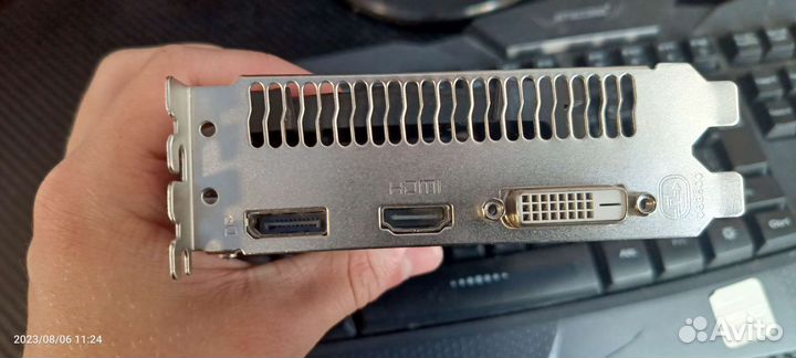 Видеокарта rx 550 4gb