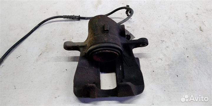 Суппорт передний правый mersedesbenz W202 93-00г