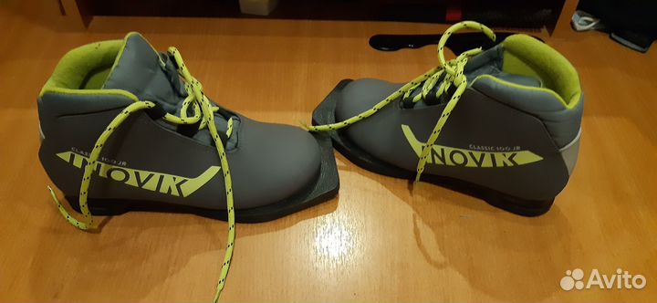 Лыжные ботинки 32р