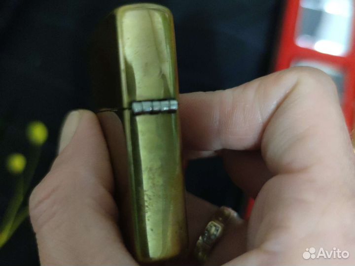 Зажигалка бензиновая zippo