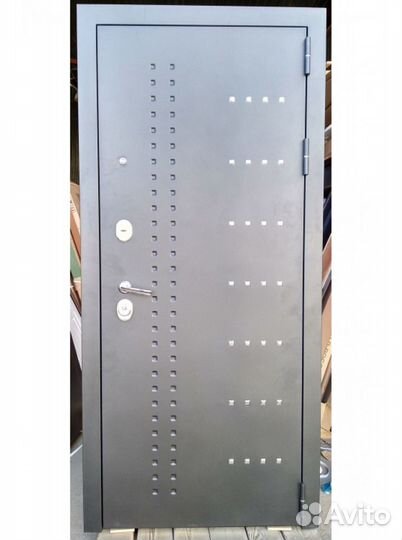 Дверь входная Милена Зеркало