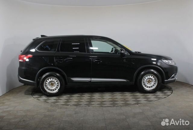 Mitsubishi Outlander 2.0 CVT, 2018, 30 002 км