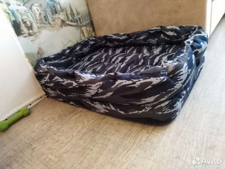 Лежанка для собак