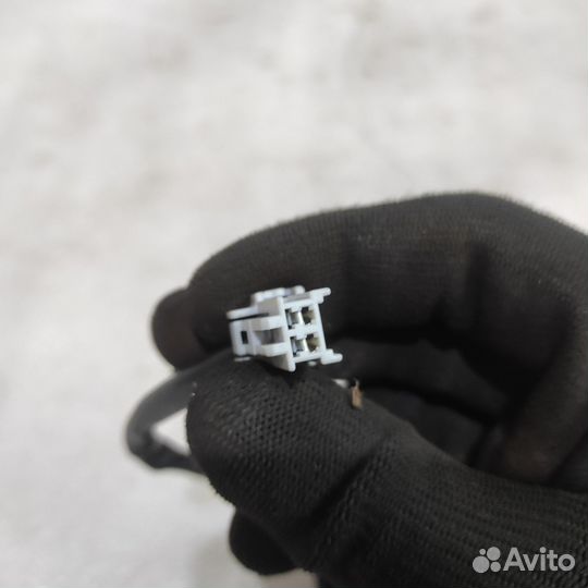 Замок крышки багажника Honda Civic 8 4D седан