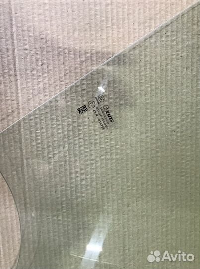 Стёкла передние боковые kia ceed с 2018