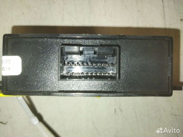 Блок имобилайзера Chevrolet Niva