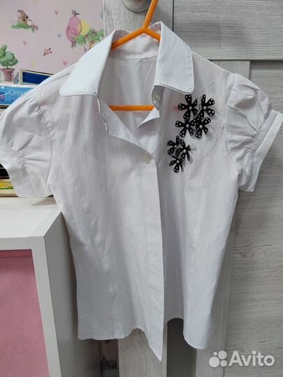 Блузки школьные 122 128 новые