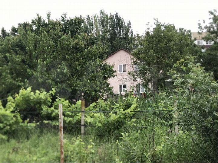 Дом 219 м² на участке 9,4 сот.