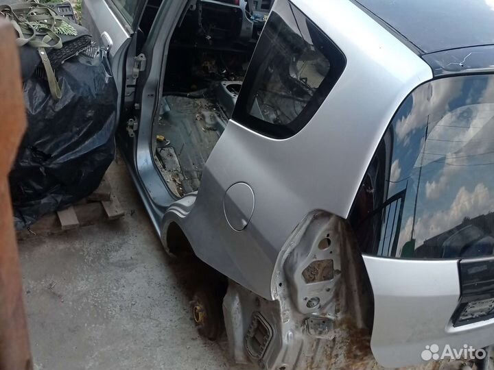 Крыло заднее левое honda fit GD1